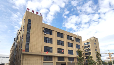 瑞通不鏽（xiù）鋼法蘭球閥（fá）廠家提供值得信賴（lài）的不鏽鋼法蘭球閥產品（pǐn）